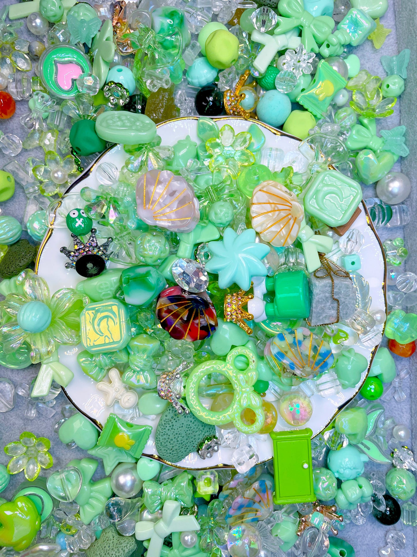 discount!  ! diy mix beads charms for bracelet necklace hairclip Pendant Material package